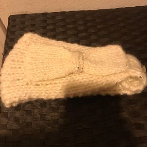 Knitted headband 💛